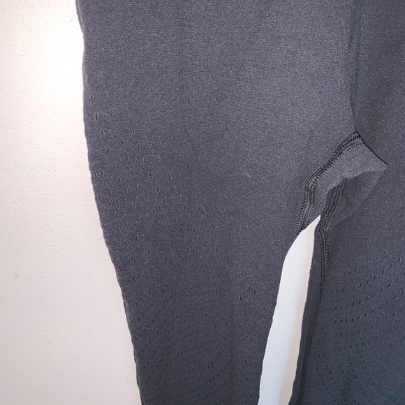 Lululemon Reveal Onesie *Digi Rain Graphite Grey - Picture 8 of 14